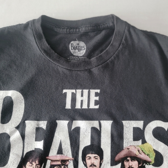 The Beatles Sgt. Pepper Lonely Hearts Club Band Men's T- Shirt, 2013 Size L - Picture 5 of 11